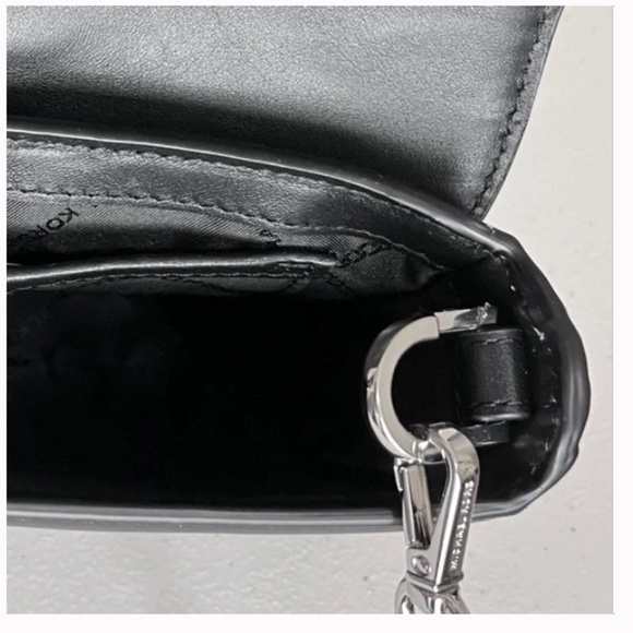 Michael Kors Padlock Chain Black Crossbody - Picture 7 of 9